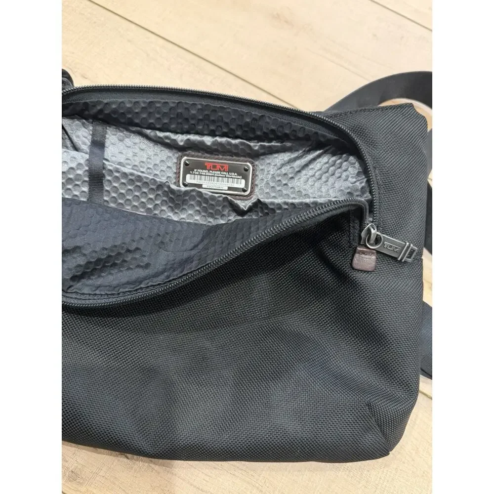 TUMI Alpha Ballistic Nylon Messenger Crossbody Laptop Bag Black Brown Leather